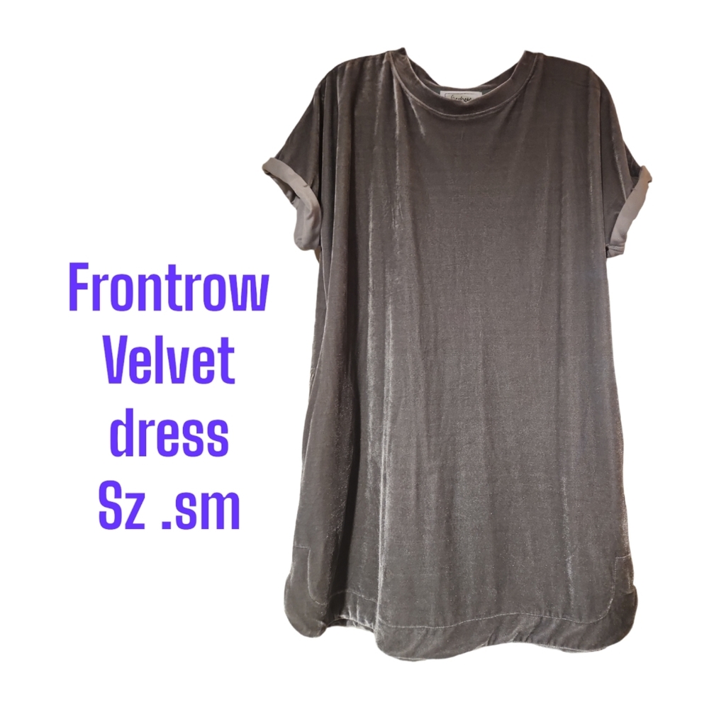 Frontrow velvet dress